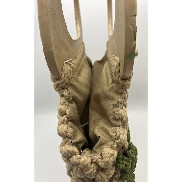 1970s Inspired Handmade Macrame Crochet Handbag With Floral Wooden Handle - Picture 8 of 10